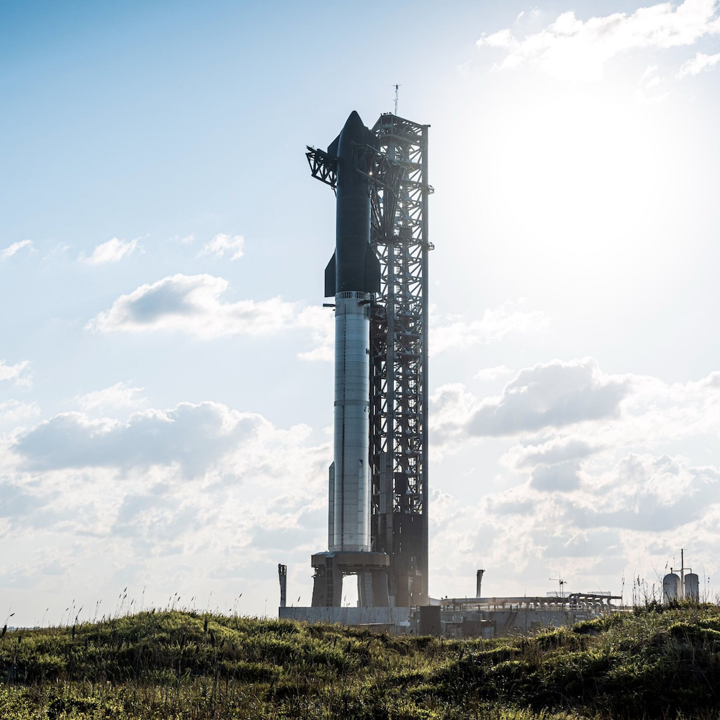 Starship on the launch pad.