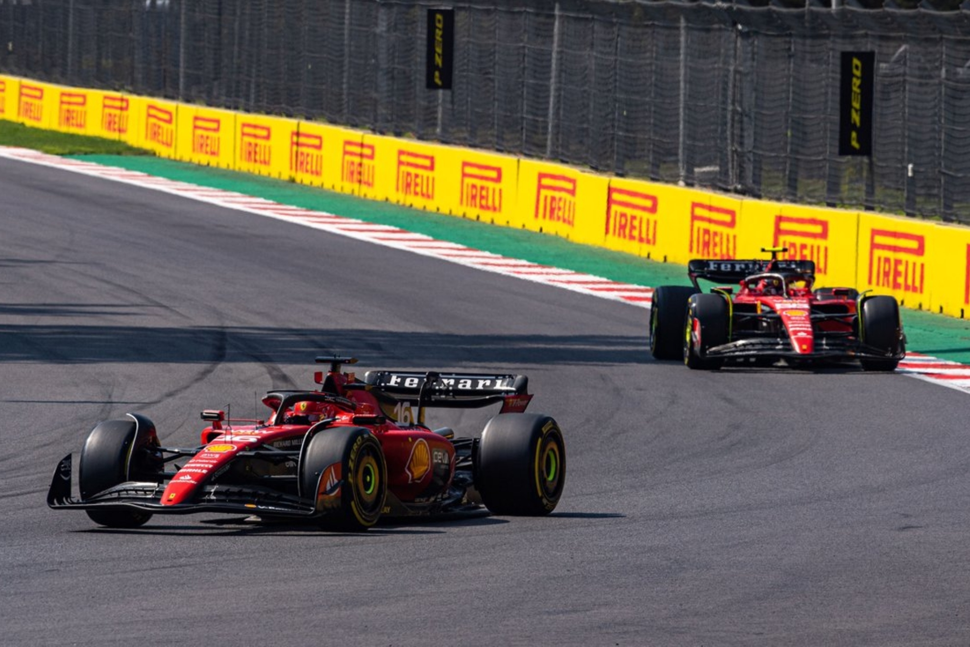 Charles Leclerc y Carlos Sainz en el autdromo Hermanos Rodrguez