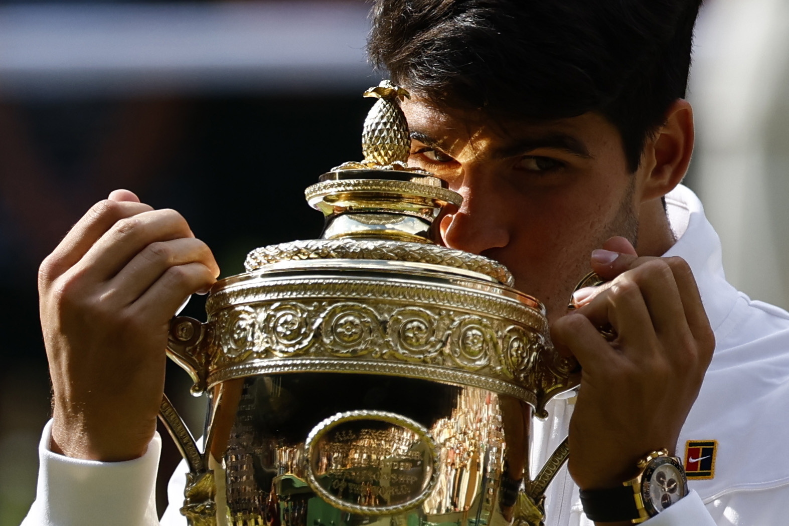 Alcaraz levanta su trofeo de Wimbledon con un reloj Rolex de ms de 30.000 euros