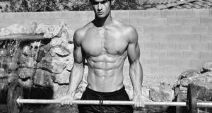 Hombres fit para presumir abs perfectos