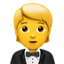 Bagaimana Person in Tuxedo emoji terlihat di Apple.