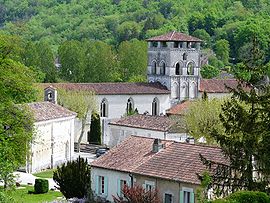 Chancelade abbaye 1.JPG