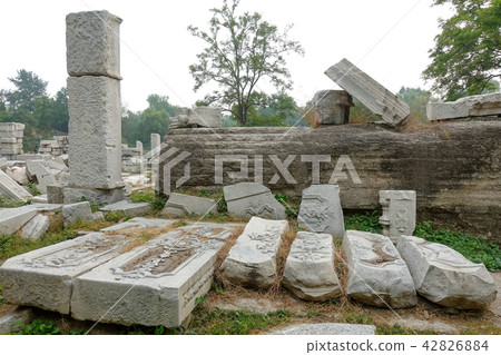 Old Summer Palace : Yuanmingyuan 42826884