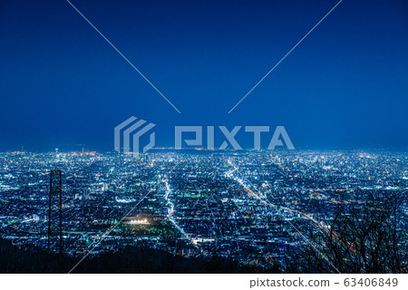 Osaka night view, view from Mount Ikoma 63406849