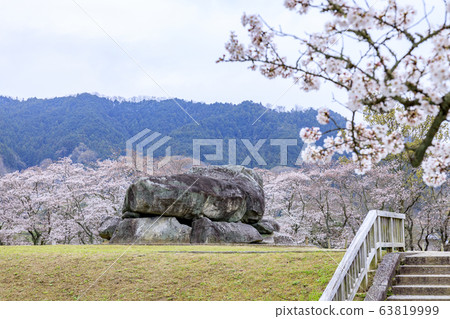 Ishibutai Tumulus Spring 63819999