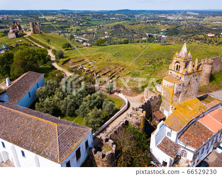 Montemor-o-Novo with ruined castle 66529230