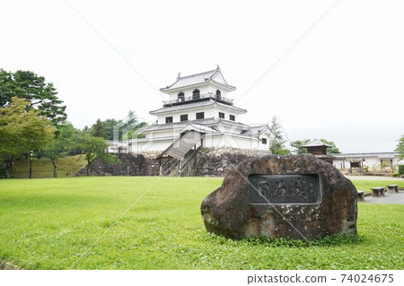 Shiroishi castle in summer, Shiroishi city, Miyagi prefecture 74024675