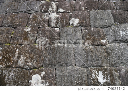 Stone wall of Sendai castle 74025142