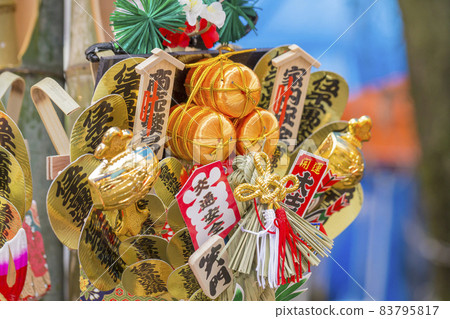 Tori no Ichi rake, prosperous business, colorful shrine 83795817