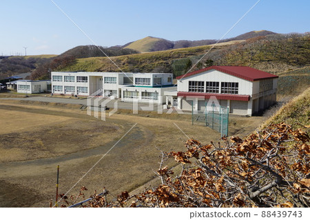 Erimo Municipal Toyo Elementary School (closed) 88439743