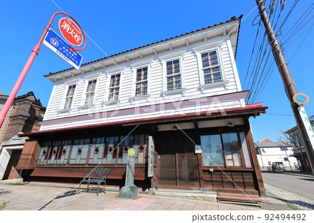 A Japanese-Western eclectic house that remains in the western part of Hakodate, Hokkaido 92494492