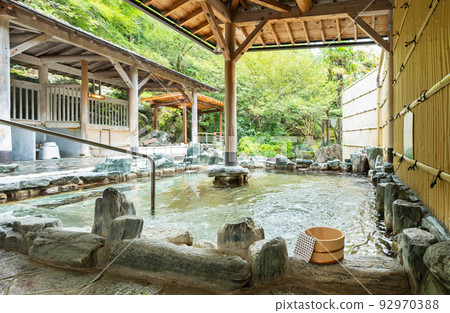 Open-air bath, hot spring 92970388