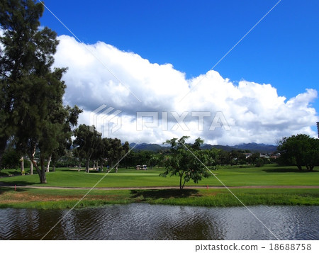 Honolulu Country Club 18688758