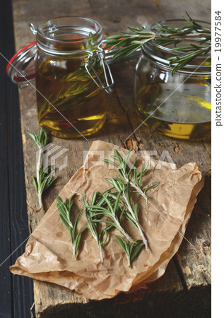 Fresh rosemary and olive oil 19977584