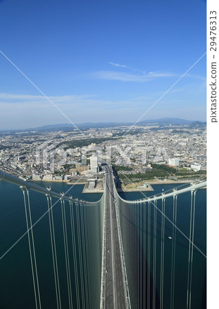 Akashi Kaikyo Bridge 29476313