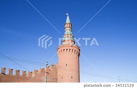 View of Moscow Kremlin on a sunny day, Russia 34531529