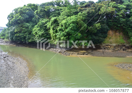 長崎縣島原鐵道線，從島原港站到古部站的車窗看到的景色（2022年9月） 108057877