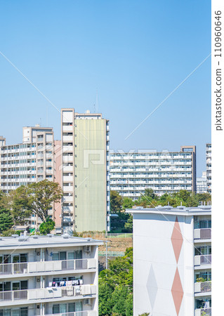 Kanagawa Yoko Taipei Housing Complex Negishi Line Apartment Sky Clouds Day Morning Scenery Isogo Ward Yokohama City Renovation 110960646