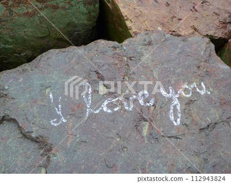 'I Love You.' Written on a rock 112943824