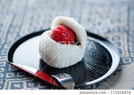 Strawberry Daifuku 115858838