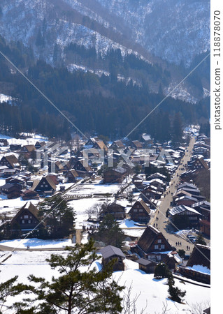 Winter Shirakawa-go 118878070