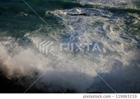 Waves crashing on Katsurahama Beach 119863219