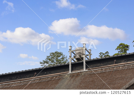 Fire prevention "rainwater barrel" on the roof of Kongobuji Temple, Mount Koya 120527615