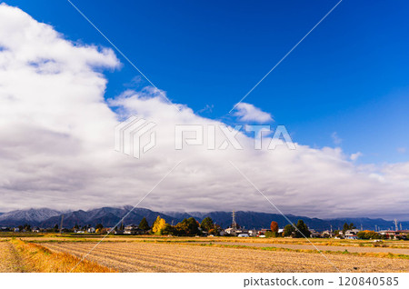 The Northern Alps and rural landscape covered in large autumn clouds 120840585