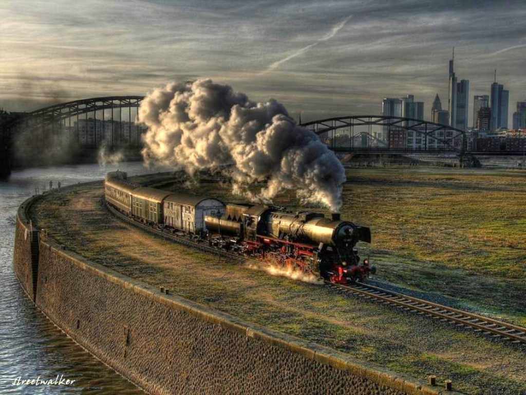 Cool Train Wallpaper 12472