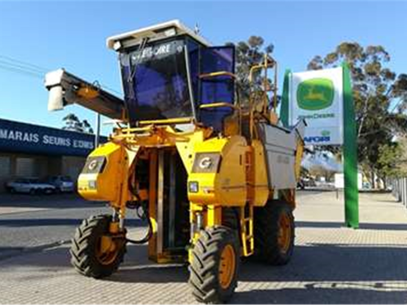 Used G115 Grape Harvester for sale in Gauteng | R 420,000