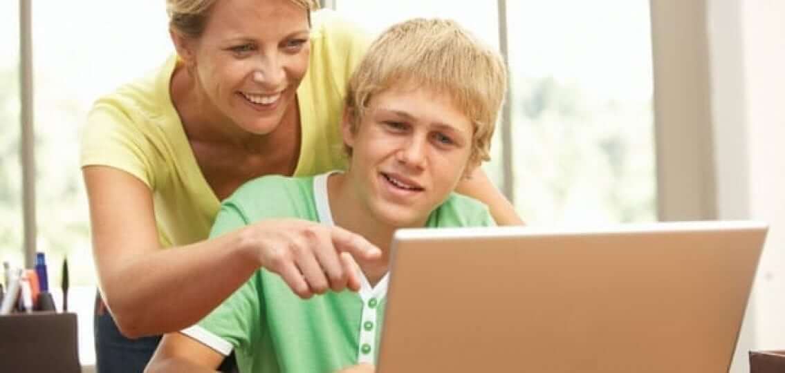 talk to your teen about internet safety