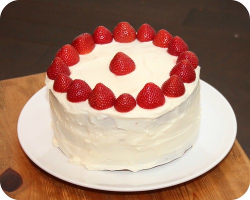 Italian Creme Cake with Strawberries