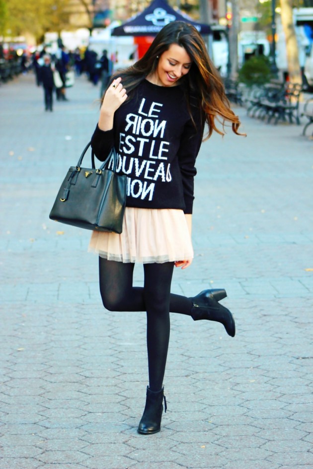 18 Sweater and Skirt Street Style Combinations