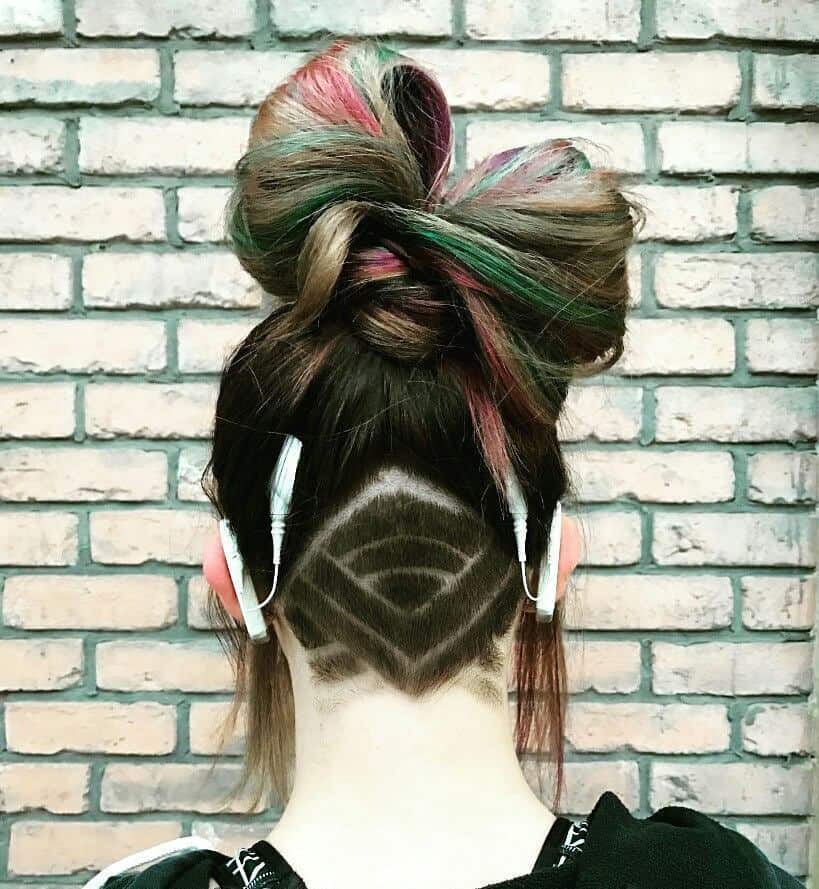 bow hair with undercut