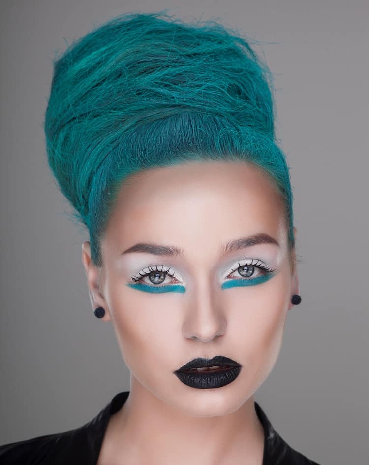 teal hair color