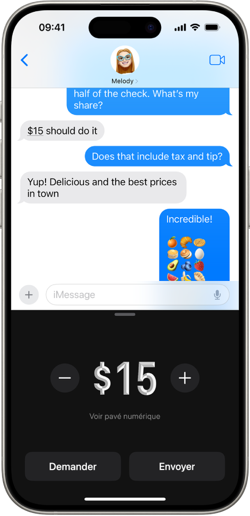 Conversation iMessage avec Apple Pay ouvert en bas de l’écran.