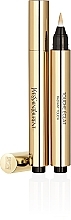 Yves Saint Laurent Touche Eclat Correcteur anti-cernes et anti-rides pour visage