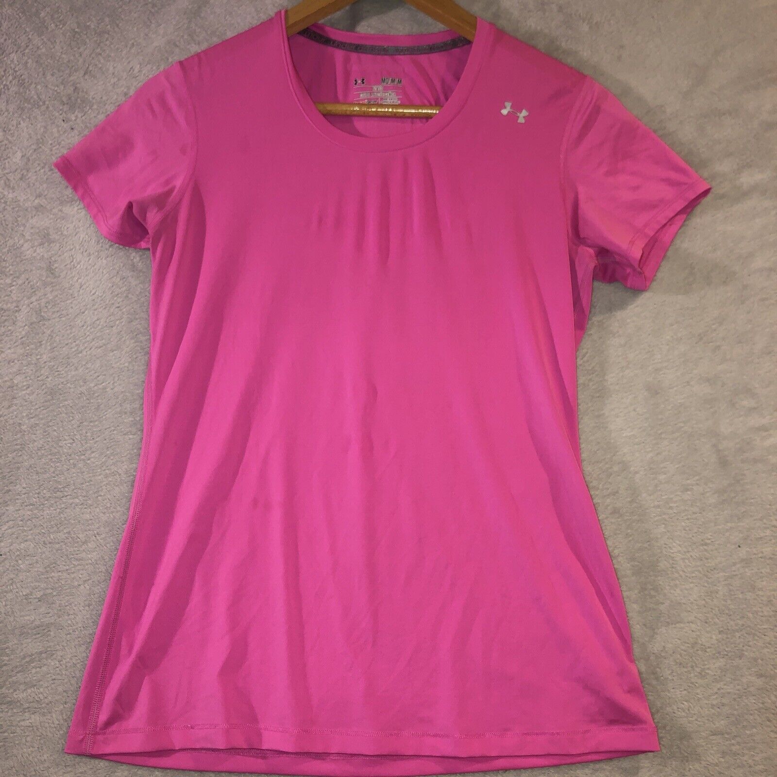 Under Armor Women’s Shorts Sleeve Polyester Shirt… - image 1