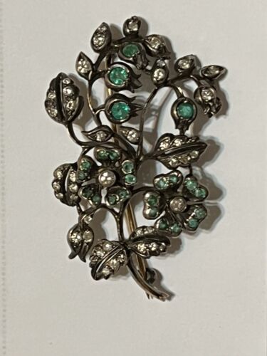 19th Century Antique Victorian Brooch - 24 Natural