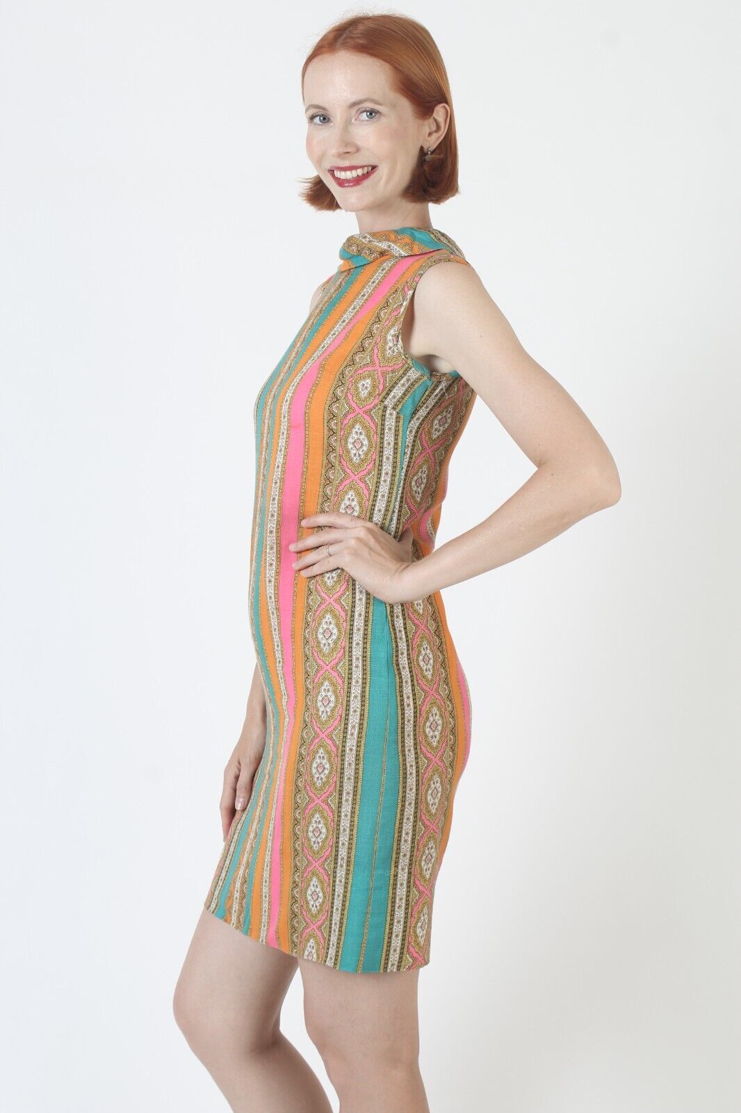 Vtg 60s Vertical Striped Shift Dress Mod Psychede… - image 5