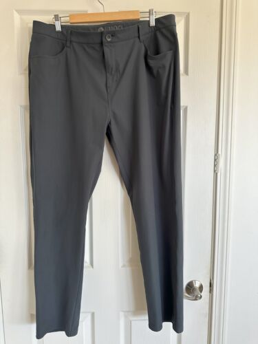 VUORI Size 38 x 30 META 5-Pocket Performance Pant… - image 1