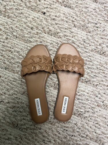 Steve Madden braided slides