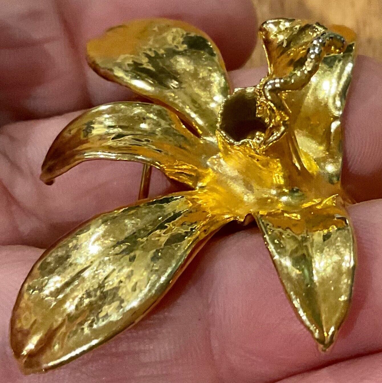 VINTAGE 22KT GP HAND MADE ORCHID BROOCH PIN 2:” X… - image 6