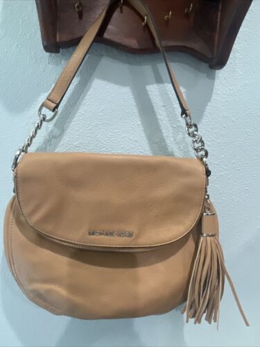 Michael Kors Hand Bag