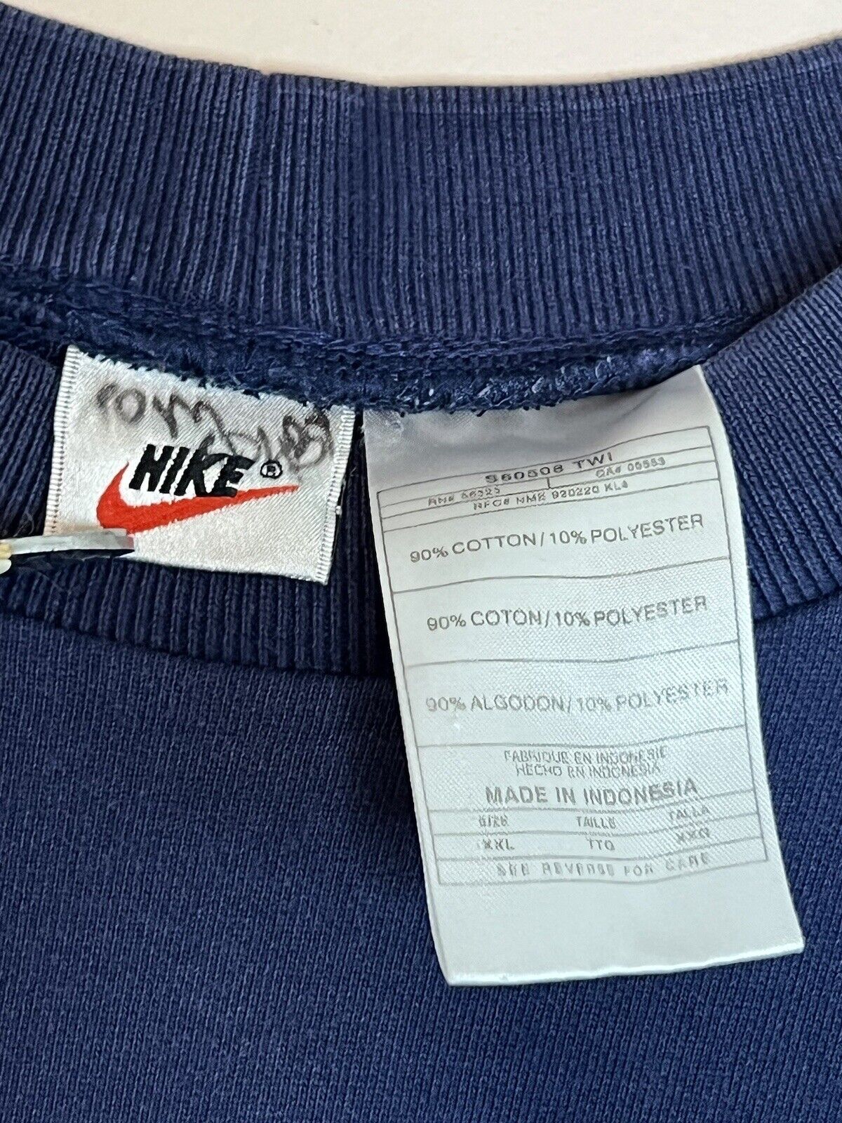 Vtg 90s Nike USA Flag Swoosh Box Logo Crewneck Sw… - image 4