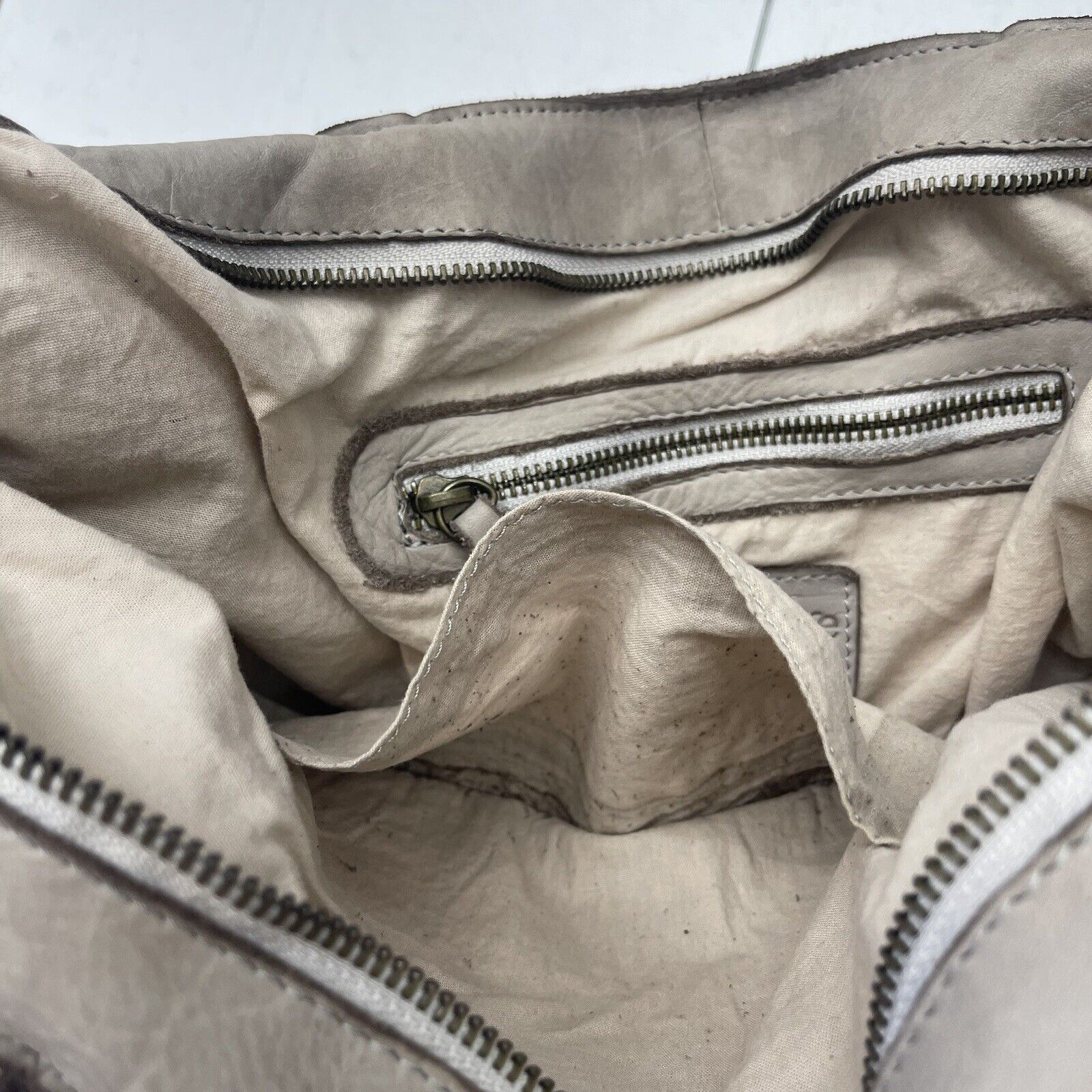 Sundance Crosstown Taupe Leather Tote Bag MSRP $2… - image 10