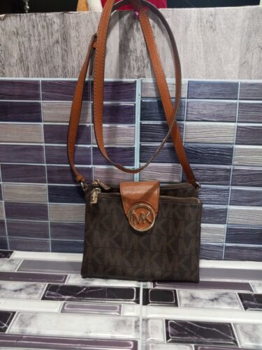 Michael Kors Crossbody Bag Leather Medium