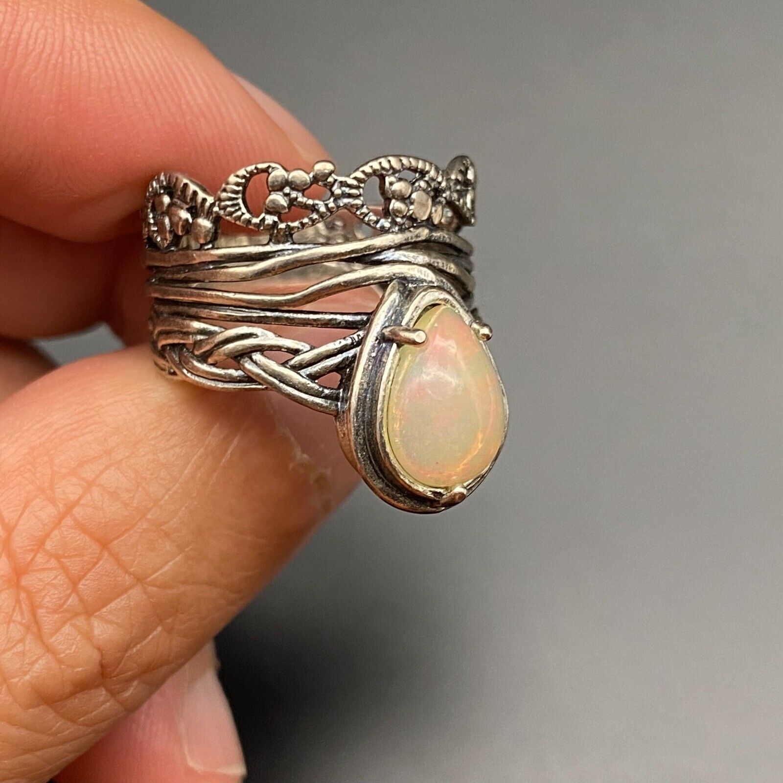 Vintage Israel Opal Sterling Silver Ring Size 8 - image 4