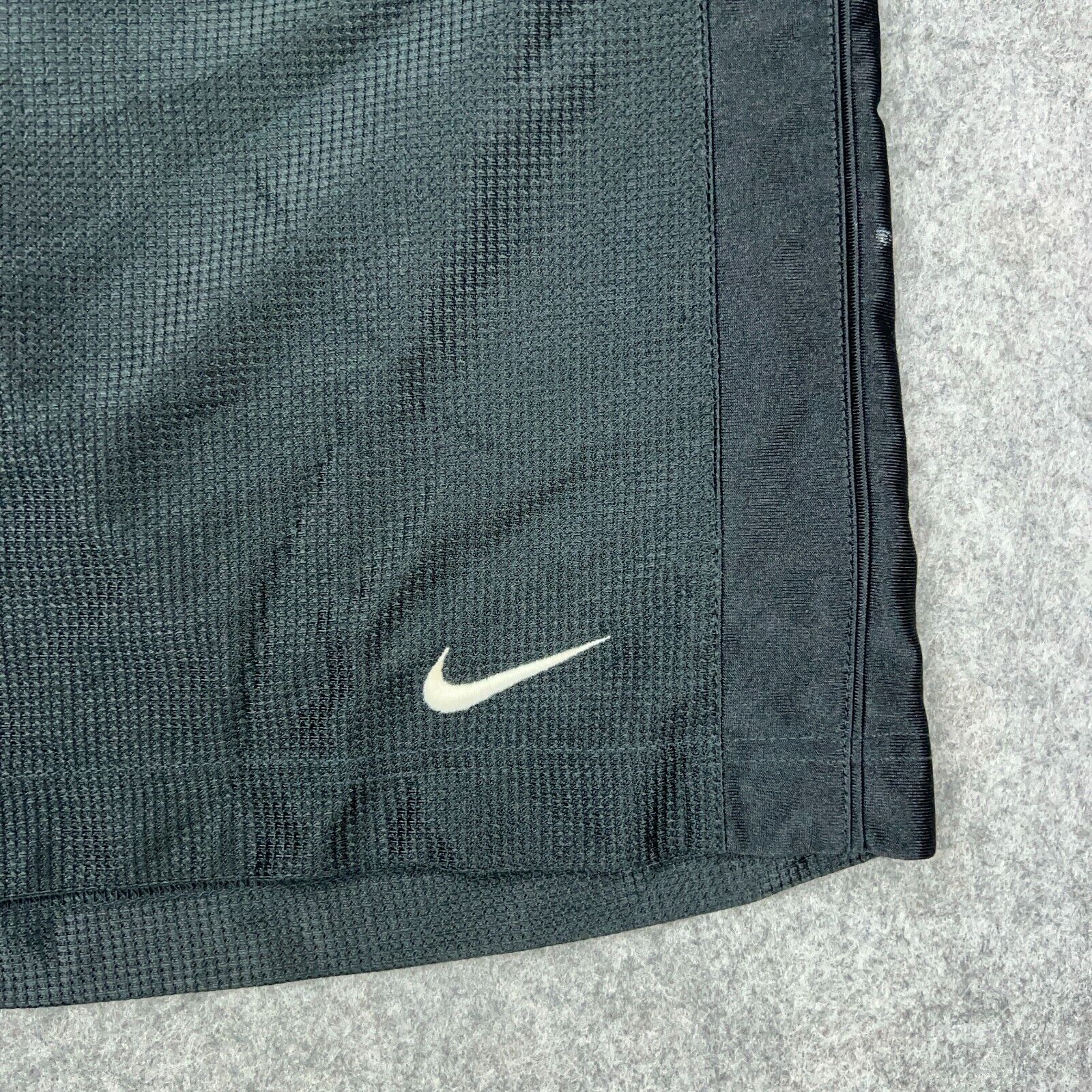 VTG Nike Basketball Shorts Mens Large Black Dazzl… - image 3