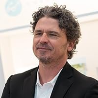 Dave Eggers